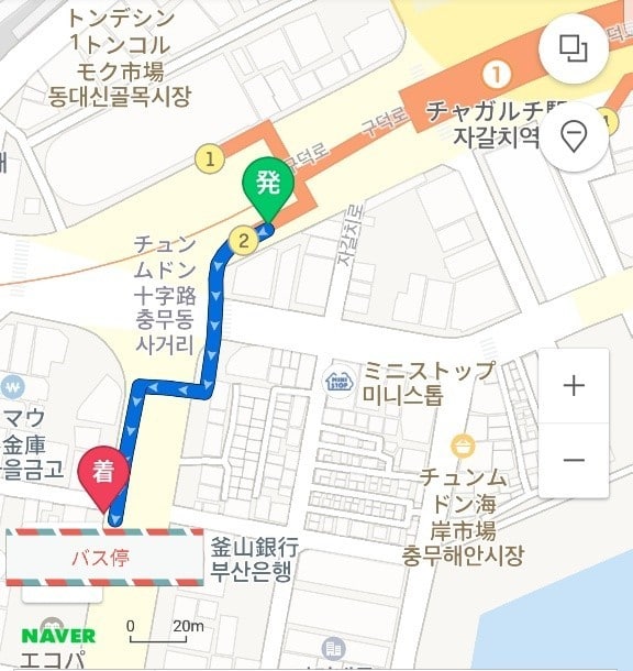 チャガルチ駅2番出口からチュンムドン交差点のバス停までの徒歩ルートのマップ。